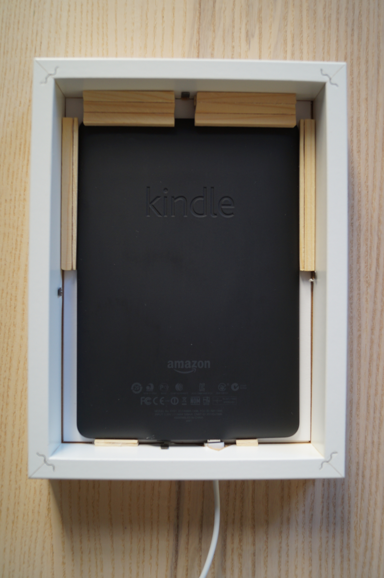 Building an information display using a kindle and Ikea frame - Jaro Zink